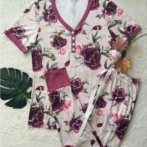 Elegant Floral Women's Pajama Set
